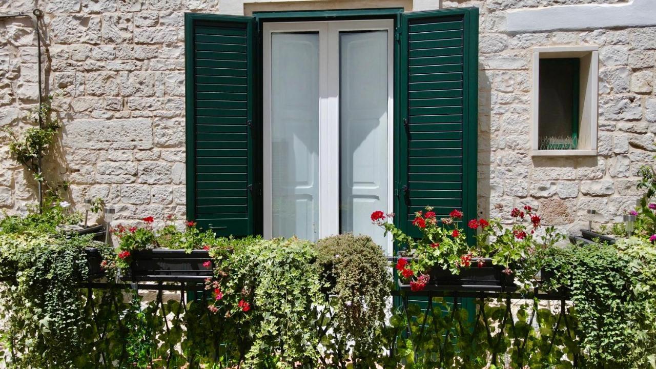 B&B Antiche Mura Sammichele Di Bari Exterior foto